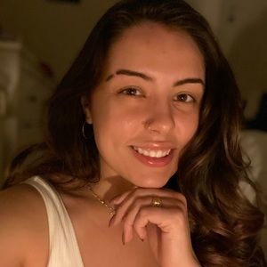 Meet your Posher, Alyssa